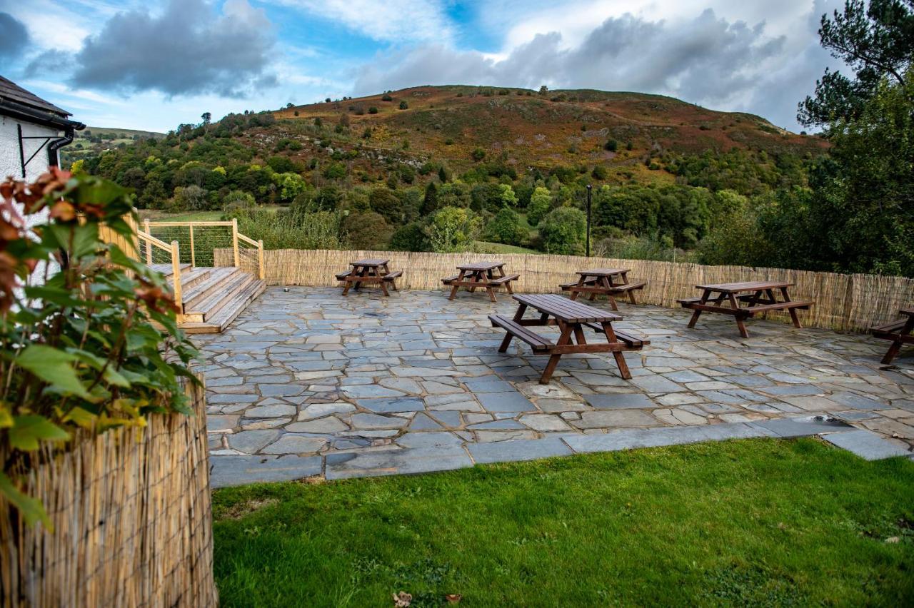 Отель The Berwyn Arms Корвэн Номер фото